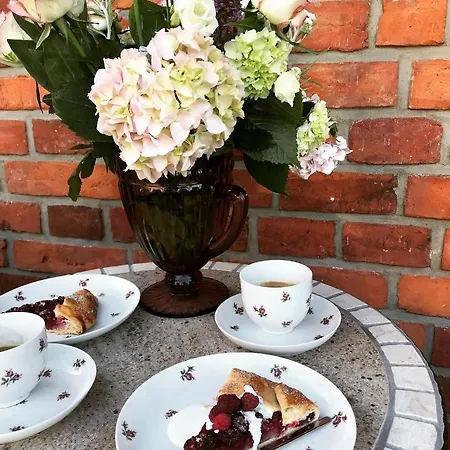 A.d.1894 Bed & Breakfast