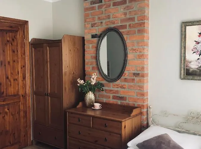 A.d.1894 Bed & Breakfast